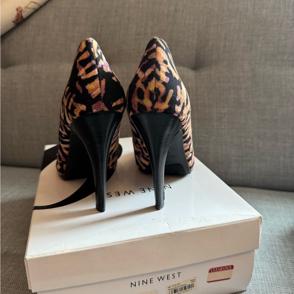Nine West Peep Toe Heels - Picture 4 of 5